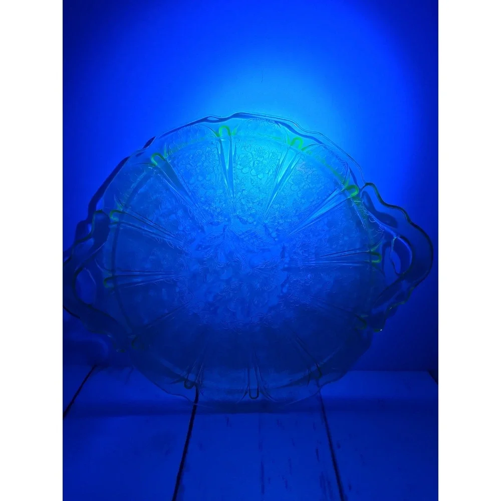 Jeanette Green Depression Glass  Cherry Blossom 2 Handled Cake Tray Plate